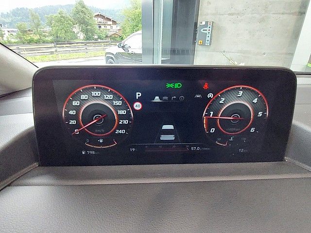 Hyundai Staria  2,2 CRDi Luxury Line 4WD DCT Aut.