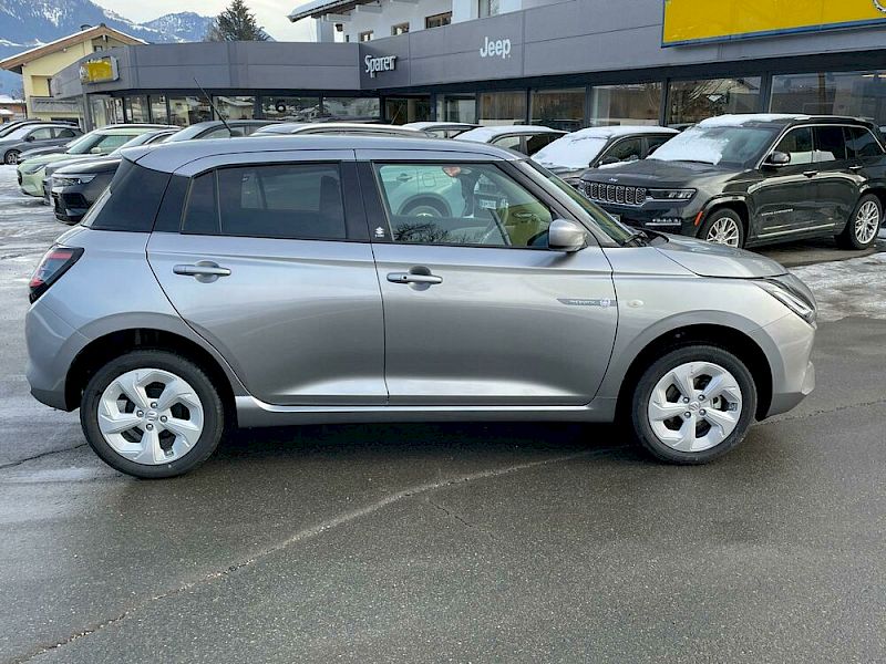 Suzuki Swift 1,2 Hybrid Shine inkl. Winterräder