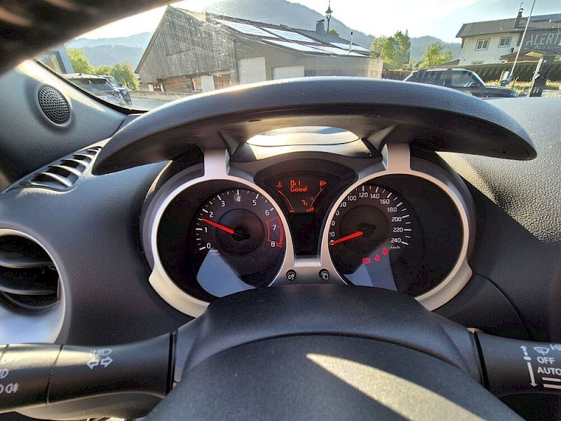 Nissan Juke 1,6 Shiro