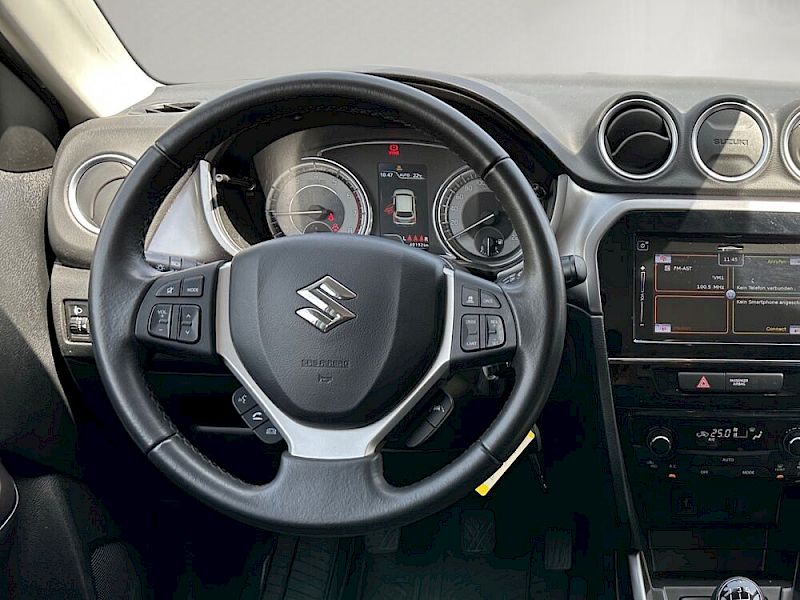 Suzuki Vitara 1,0 DITC ALLGRIP shine *Anhängerkupplung*