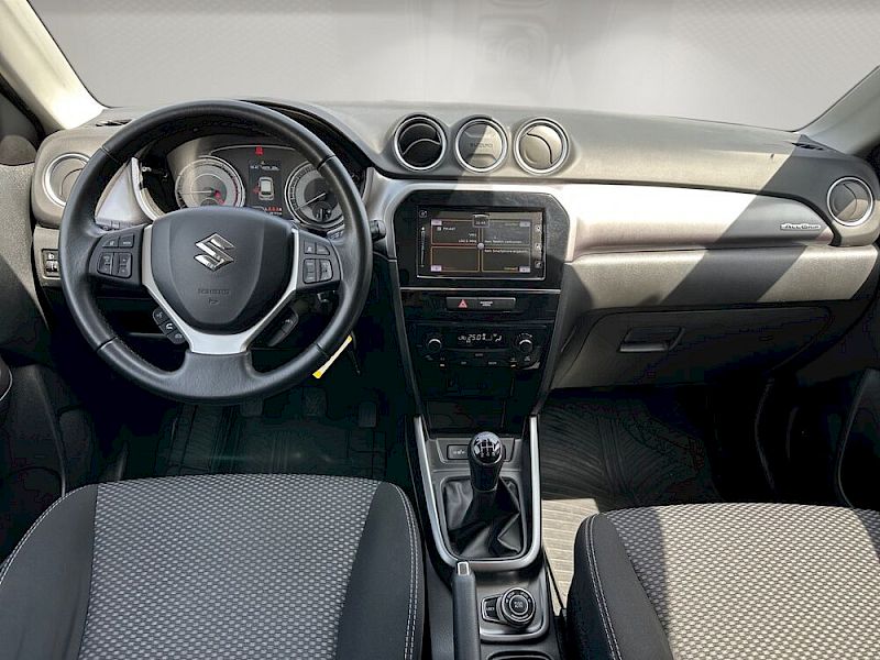 Suzuki Vitara 1,0 DITC ALLGRIP shine *Anhängerkupplung*