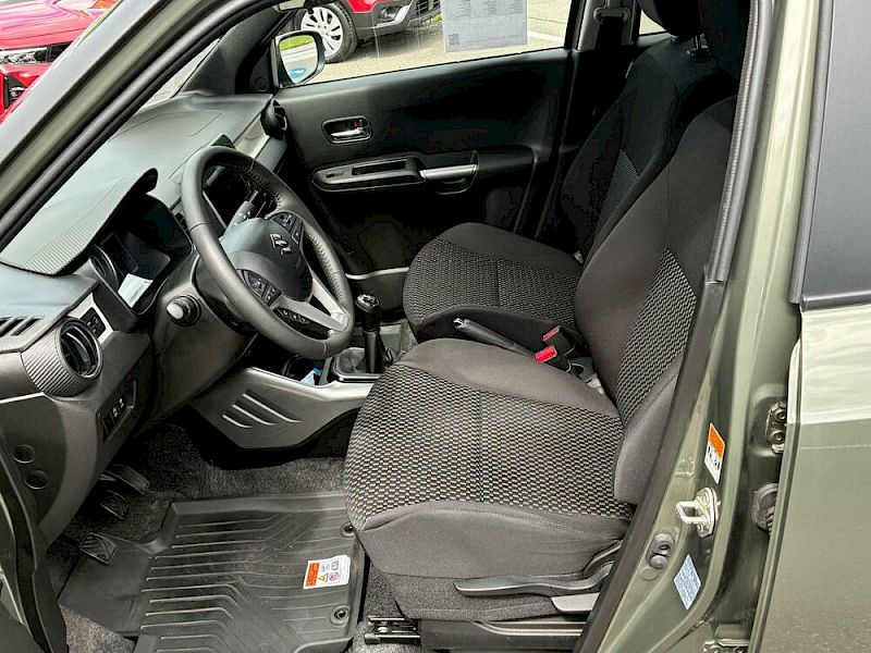 Suzuki Ignis Shine Allgrip Hybrid