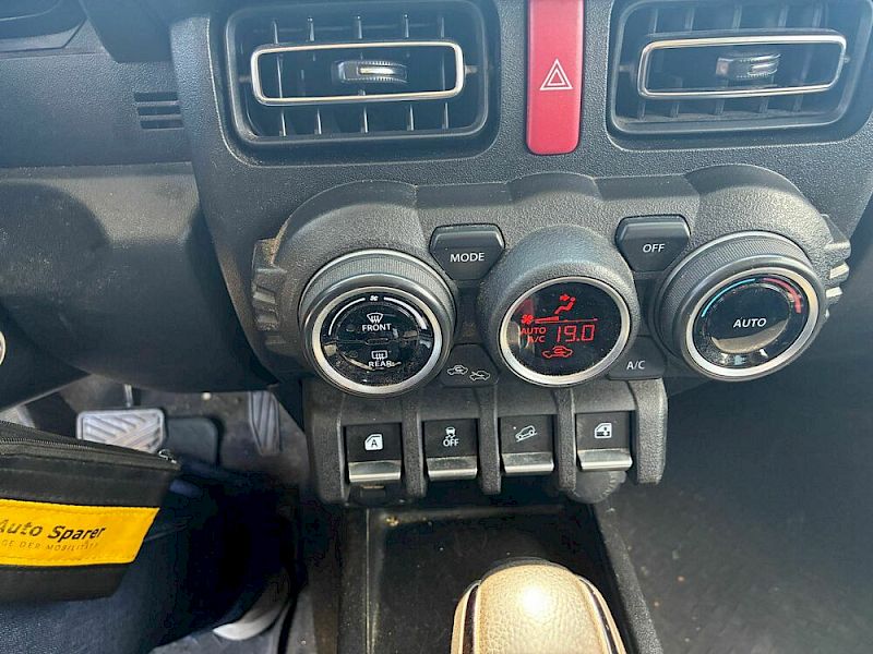 Suzuki Jimny Flash 4 SITZER Automatik!!!!