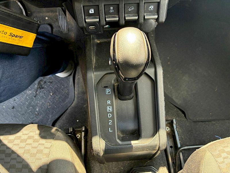 Suzuki Jimny Flash 4 SITZER Automatik!!!!