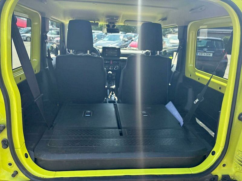 Suzuki Jimny Flash 4 SITZER Automatik!!!!