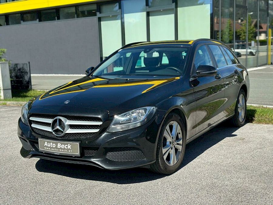 Mercedes-Benz C-Klasse C 220 d T 4MATIC Aut.