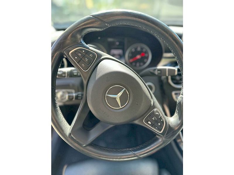 Mercedes-Benz C-Klasse C 220 d T 4MATIC Aut.