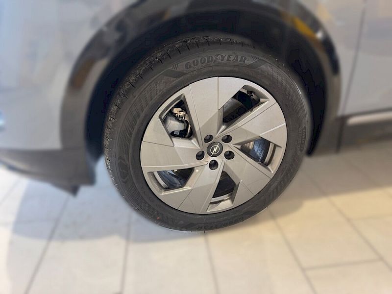 Opel Grandland Electric AWD 73kWh Edition