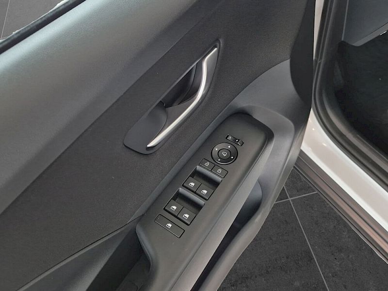 Hyundai Kona KONA SX2 Go! Plus 1,6 GDi HEV 2WD DCT - k5hu1-OP2-P6