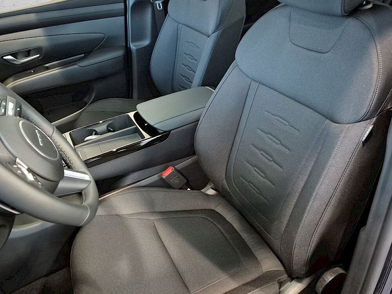 Hyundai Tucson TUCSON NX4 Jubilé 1,6 T-GDi HEV 4WD AT - t6hj2