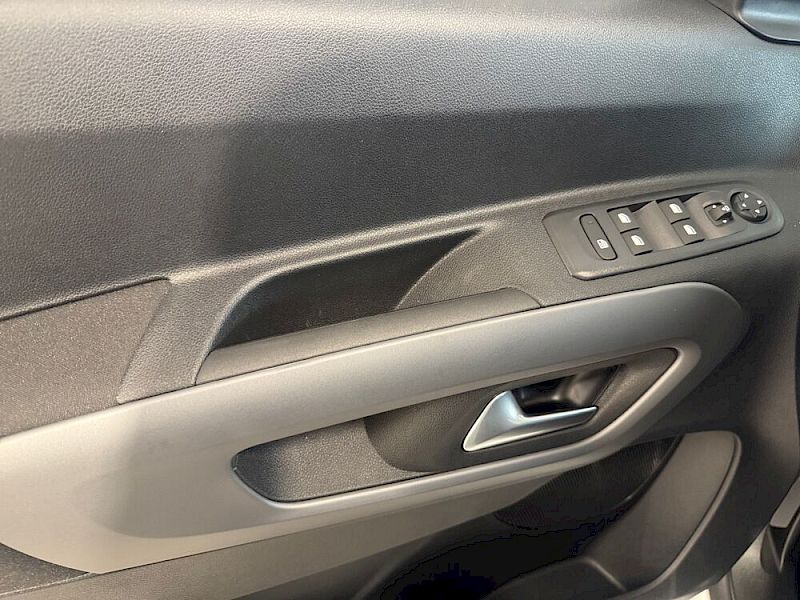 Opel Combo - e GS XL