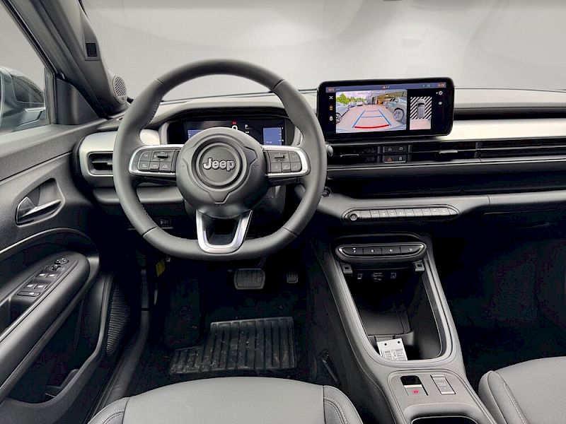 Jeep Avenger 1,2 e-Hybrid Black Edition