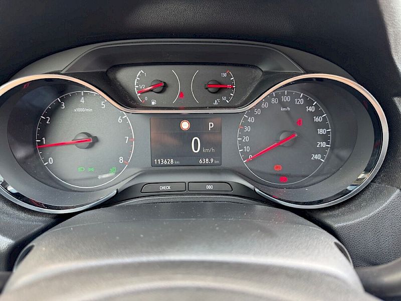 Opel Grandland X 1,2 Ultimate / 8-fach Bereifung