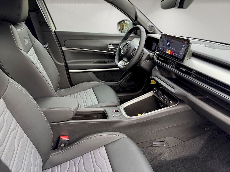 Jeep Avenger Upland Mild-Hybrid 4xe
