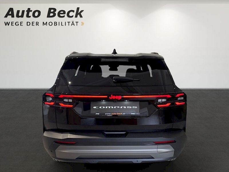Jeep Compass 1.2 eDCT First Edition
