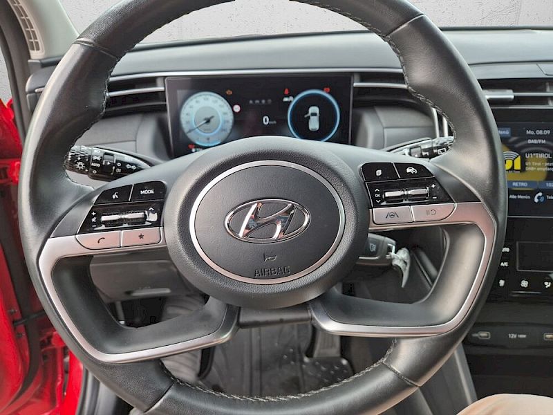Hyundai Tucson NX4 Edition 30 1,6 CRDi 2WD 6MT - t1de0